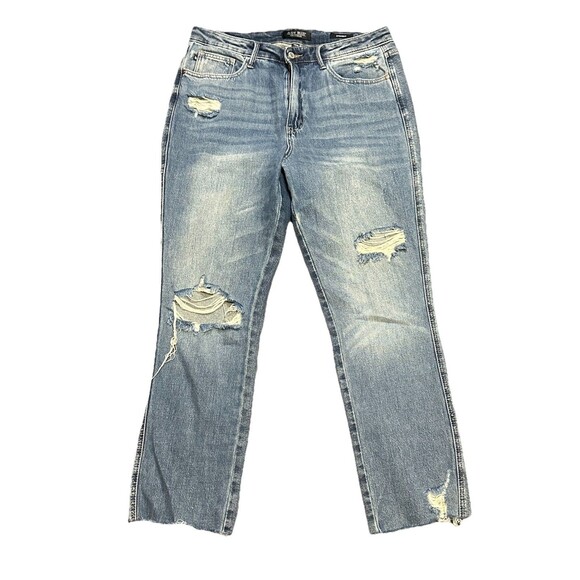 JUDY BLUE Distressed Straight Fit Women's Jeans Size 11/30 Light Med Wash - Picture 2 of 7